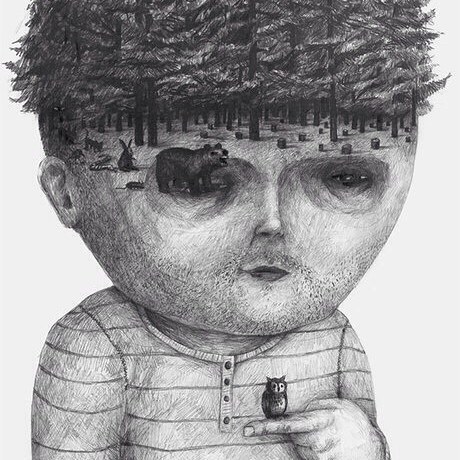 Чай тех же дней. Я проверяю, не вскипела ли вода. С крышки на коленку падает