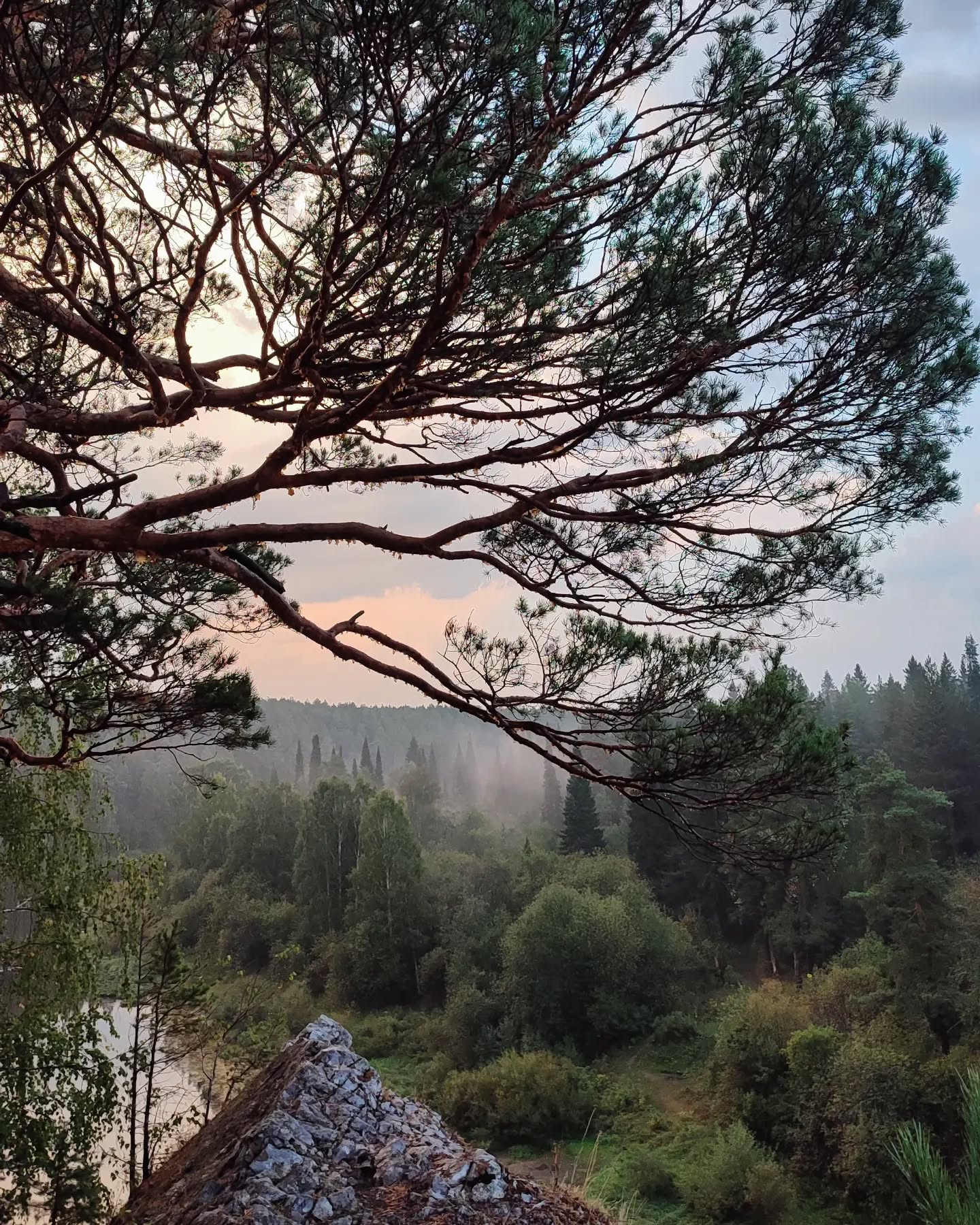 после грозы нам ещё воды, и тогда льются